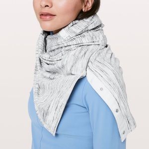 Vinyasa Scarf *Rulu